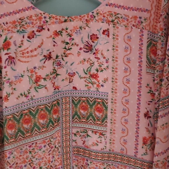 Colorful Collective Concepts top - Picture 7 of 9